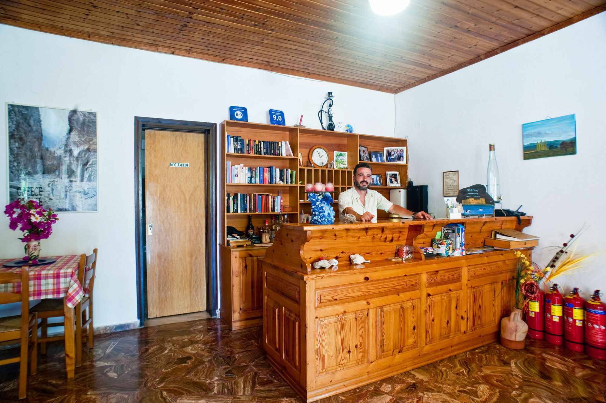Dolphin Apartments Frangocastelo Ngoại thất bức ảnh